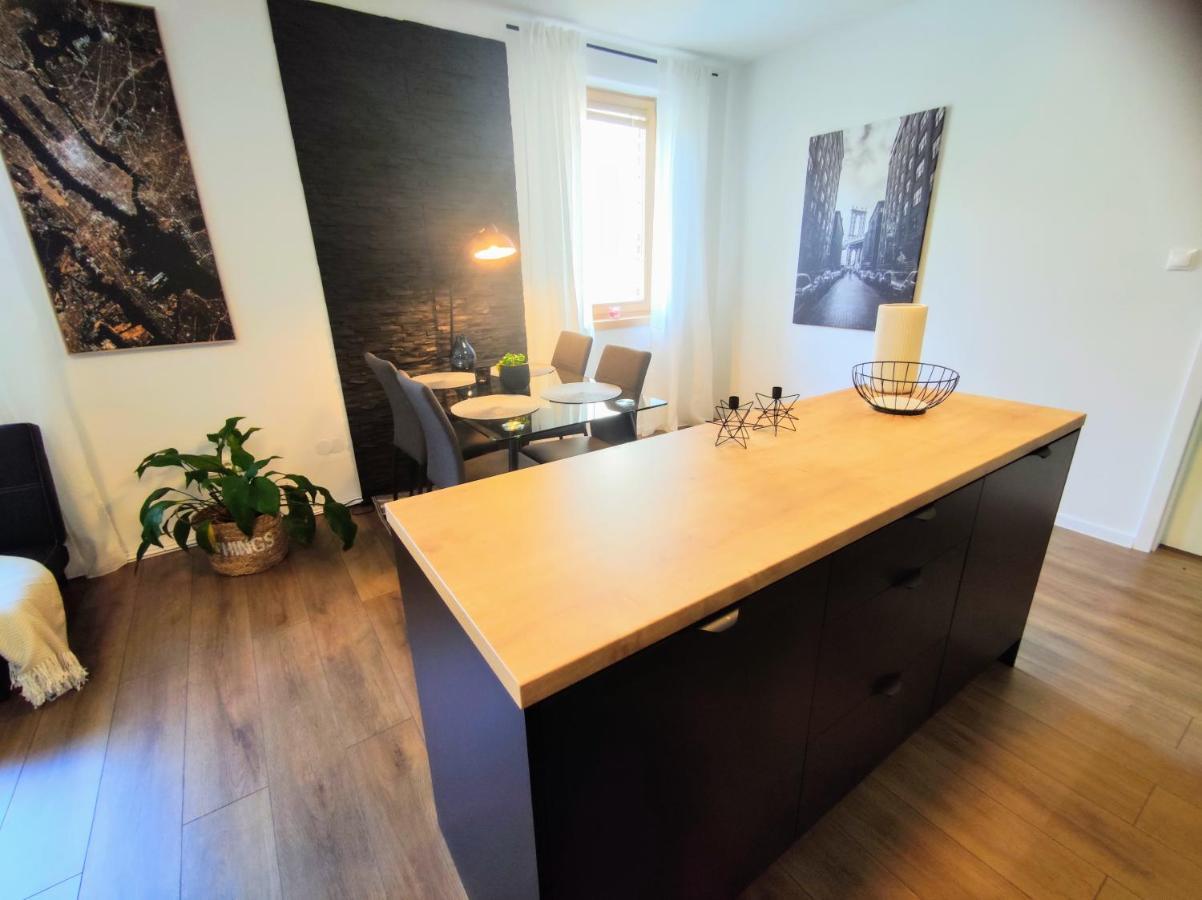 Apartman Loggia Park & Free Parking Apartment Zilina Luaran gambar