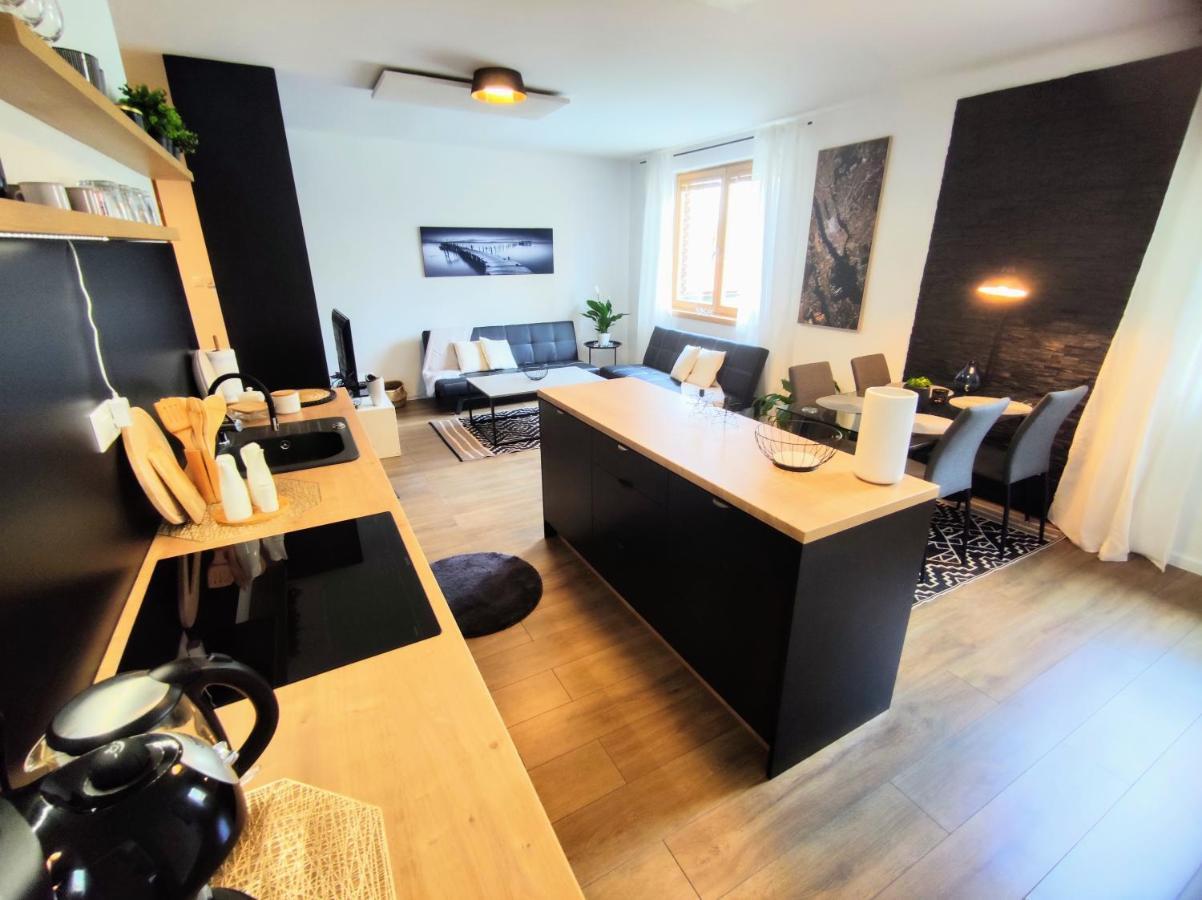 Apartman Loggia Park & Free Parking Apartment Zilina Luaran gambar